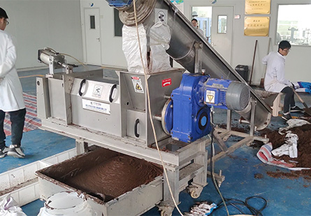 破解酒糟處理難題，螺旋擠壓脫水機的核心價值